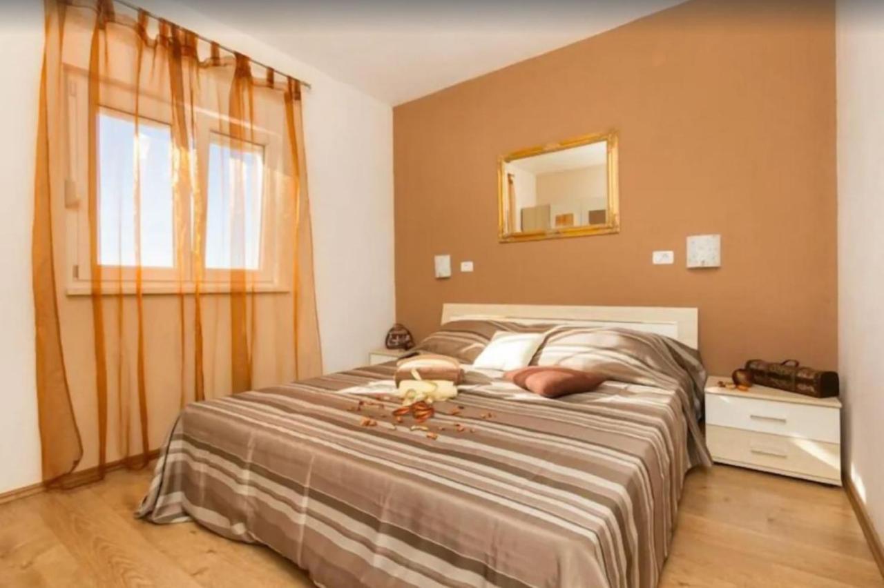 Apartments Villa Golden View Trogir Zewnętrze zdjęcie